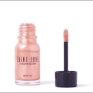 Saint luxe liquid glow